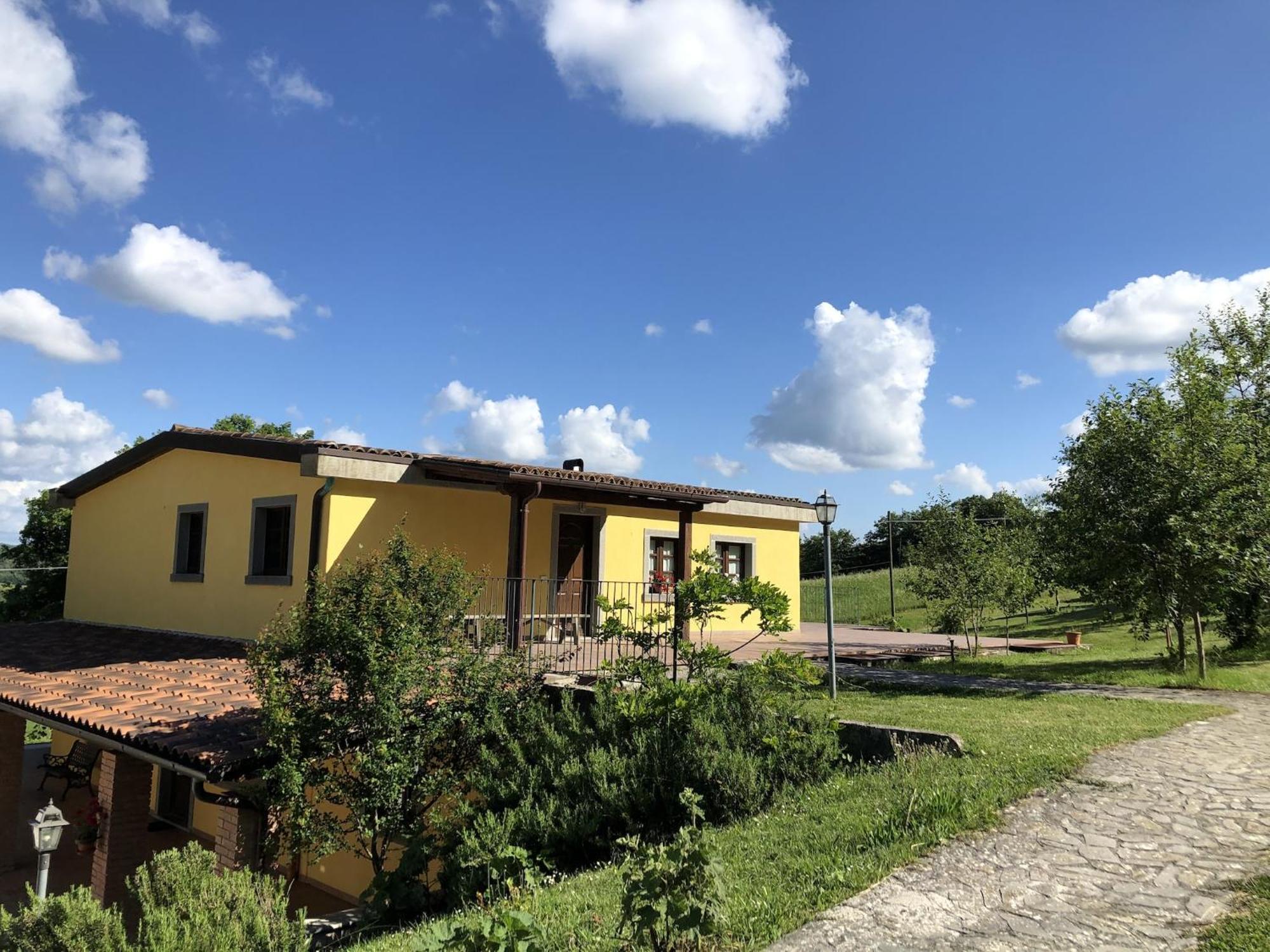 فيلا Farmhouse In Apecchio With Swimming Pool Terrace Garden المظهر الخارجي الصورة