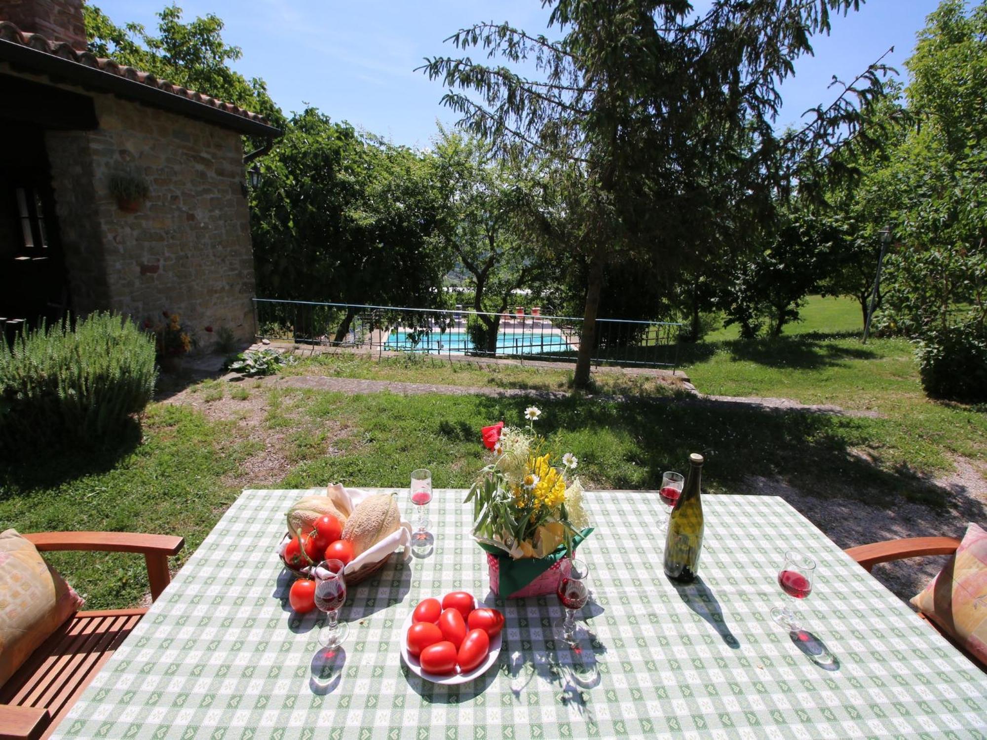 فيلا Farmhouse In Apecchio With Swimming Pool Terrace Garden المظهر الخارجي الصورة