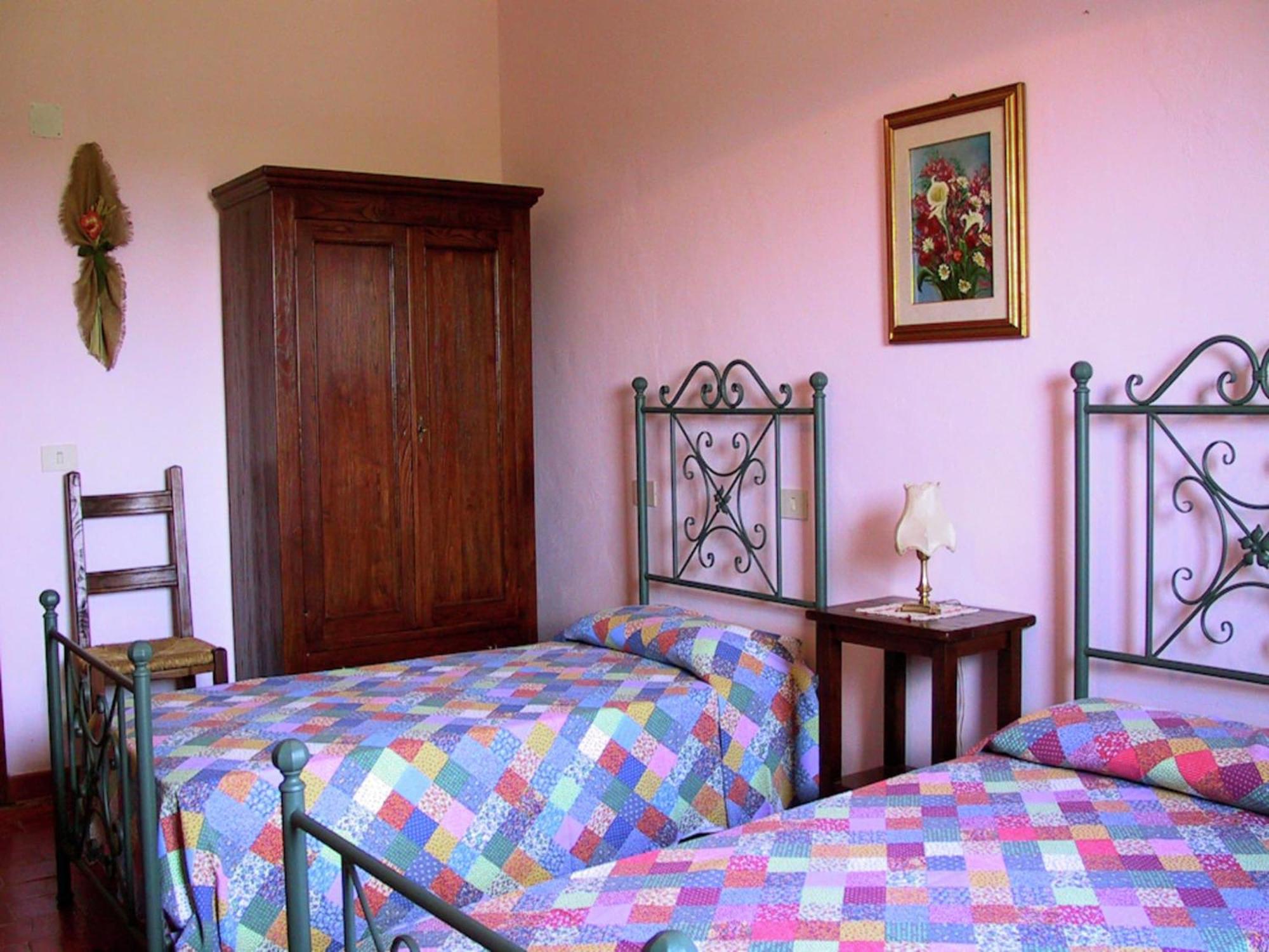 فيلا Farmhouse In Apecchio With Swimming Pool Terrace Garden المظهر الخارجي الصورة